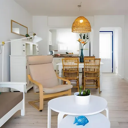 9 - Caleta Campos Nyaraló *