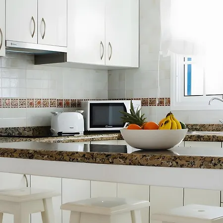 9 - Caleta Campos Аррьета